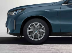 BMW Alufelge Y-Speiche 921 refined silver E-8Jx18 ET15 X3 G45