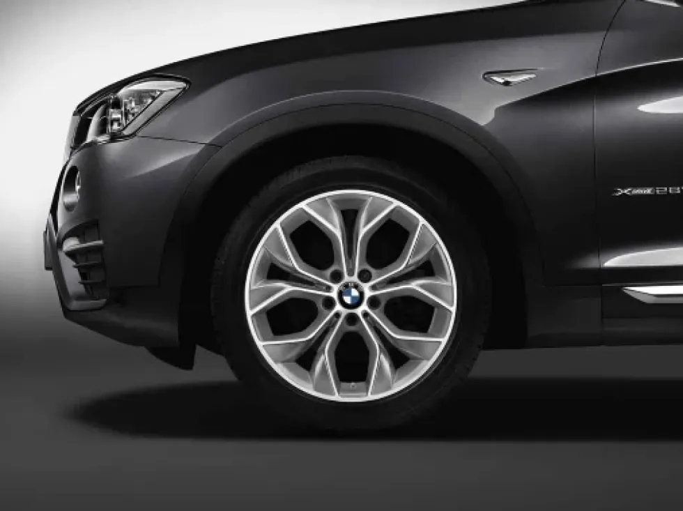 BMW Alufelge Y-Speiche 608 reflexsilber 8,5J x 19 ET 38 Vorderachse