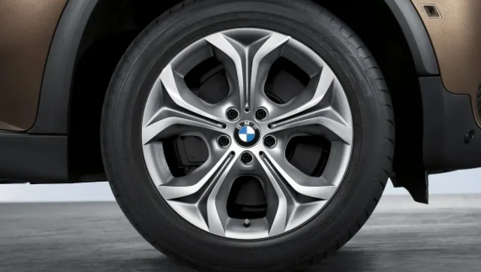 BMW Alufelge Y-Speiche 335 silber 9Jx19 ET48 X5 E70 Vorderachse