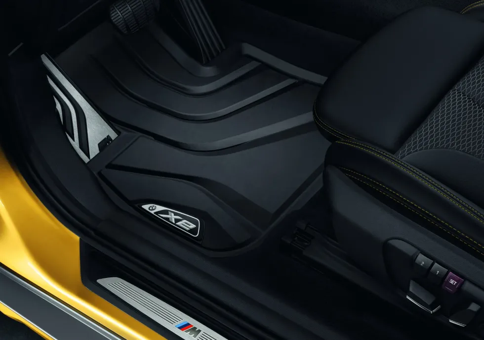 BMW Floor Liner vorne X2 F39