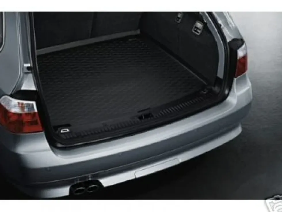 BMW Gepäckraumformmatte