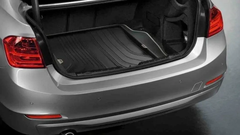 BMW Gepäckraumformmatte