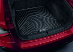 BMW Gepäckraumformmatte 4er G26