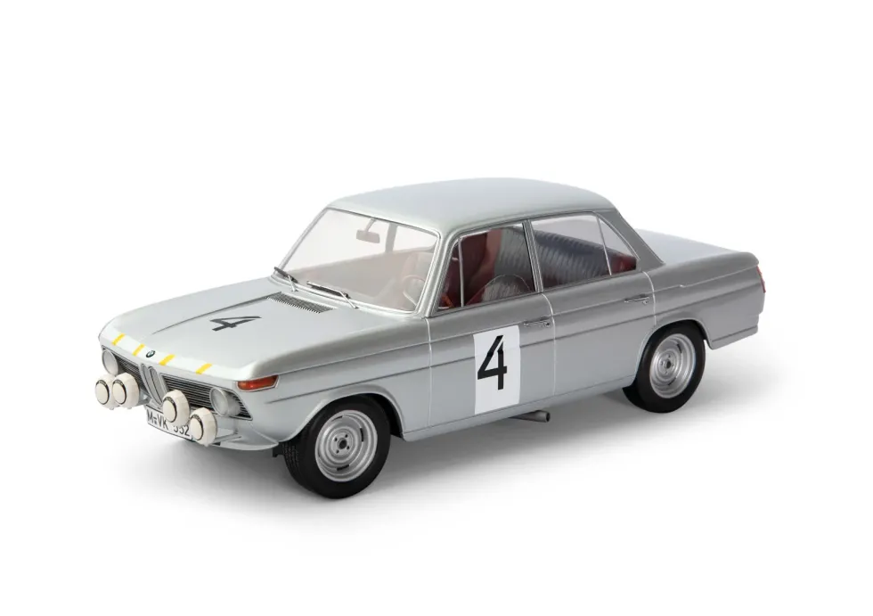 BMW Miniatur Heritage 1800 Ti 1:18