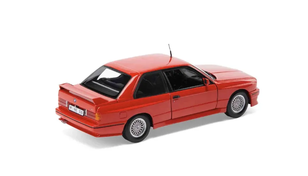 BMW Miniatur M3 E30 1:18
