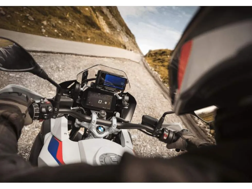 BMW Motorrad Connected Ride Smartphone Cradle