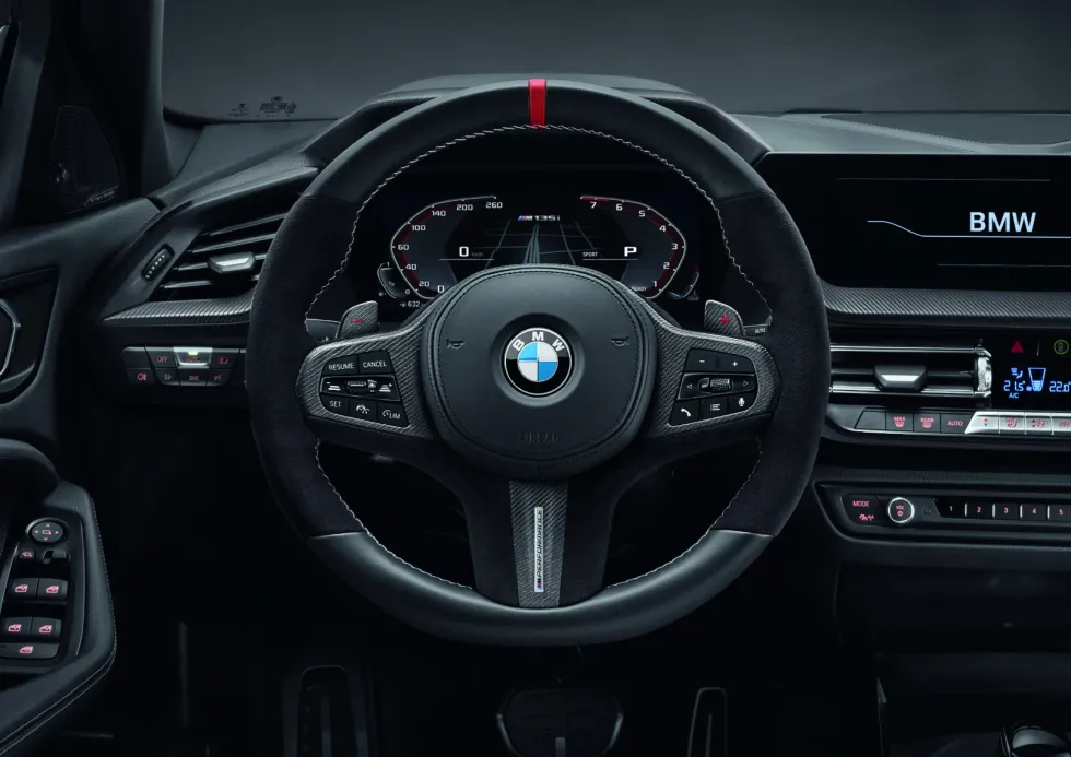 BMW M Performance Abdeckung Lenkrad Leder/Carbon 5er G30 G31 G38 M5 F90 6er G32 8er G14 G15 G16 M8 F91 F92 F93 X3 G01 X3M F97 X4 G02 X4M F98 X5 G05 G18 X5M F95 X6 G06 X6M F96 X7 G07