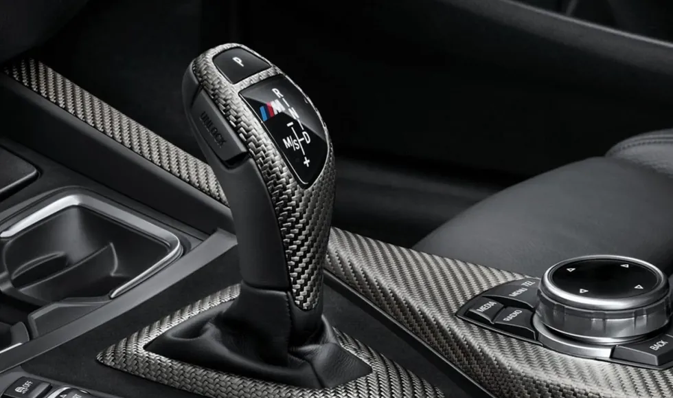BMW M Performance Blende für Gangwahlschalter Carbon 1er F20 F21 2er F22 F23 3er F30 F31 F34 4er F32 F33 F36 5er F07 7er F01 F02 F04 X3 F25 X4 F26