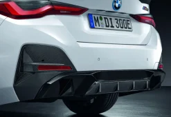 BMW M Performance Blende Stoßfänger schwarz hochglanz hinten i4 G26