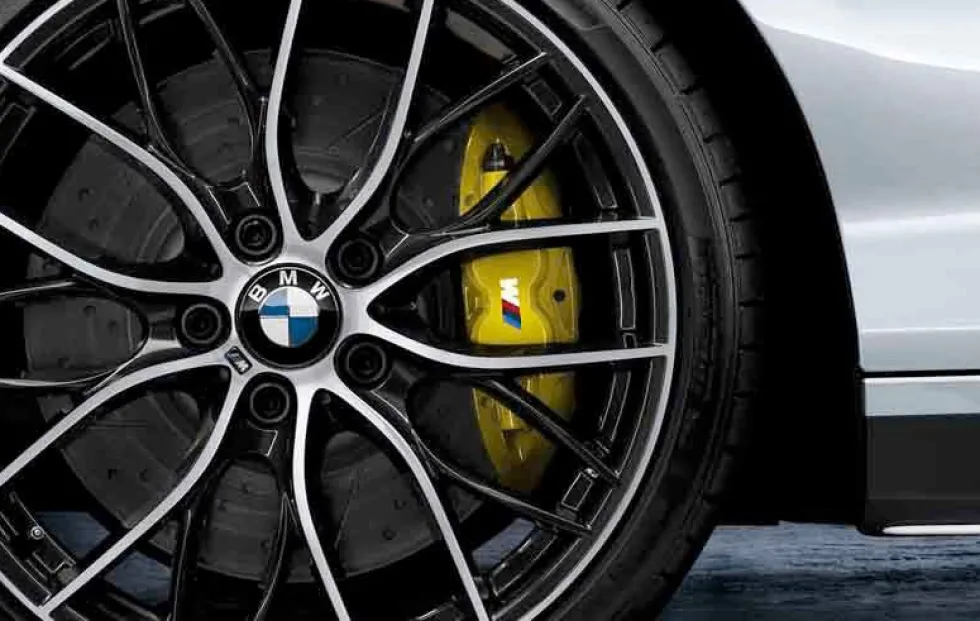 BMW M Performance 18" Bremsanlage 1er F20 F21 2er F22 F23 3er F30 F31 F34 4er F32 F33 F36
