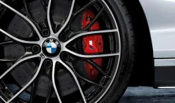 BMW M Performance Bremssattelgehäuse rot links 1er F20 F21 2er F22 F23 M2 F87 3er F30 F31 F34 M3 F80 4er F32 F33 F36 M4 F82 F83