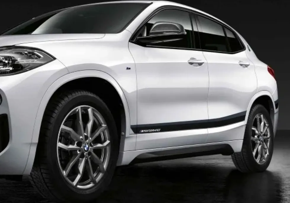 BMW M Performance Folierung frozen black X2 F39