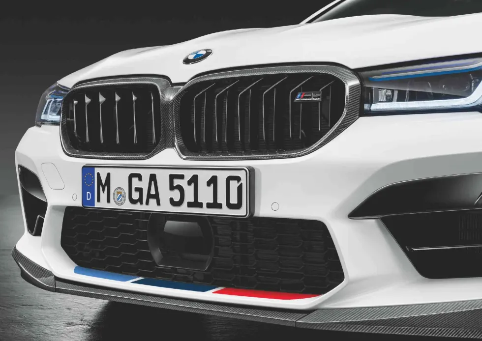 BMW M Performance Frontaufsatz Carbon links M5 F90