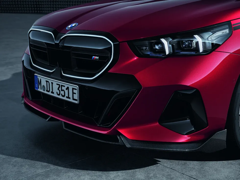 BMW M Performance Frontaufsatz Carbon Mitte links 5er G60