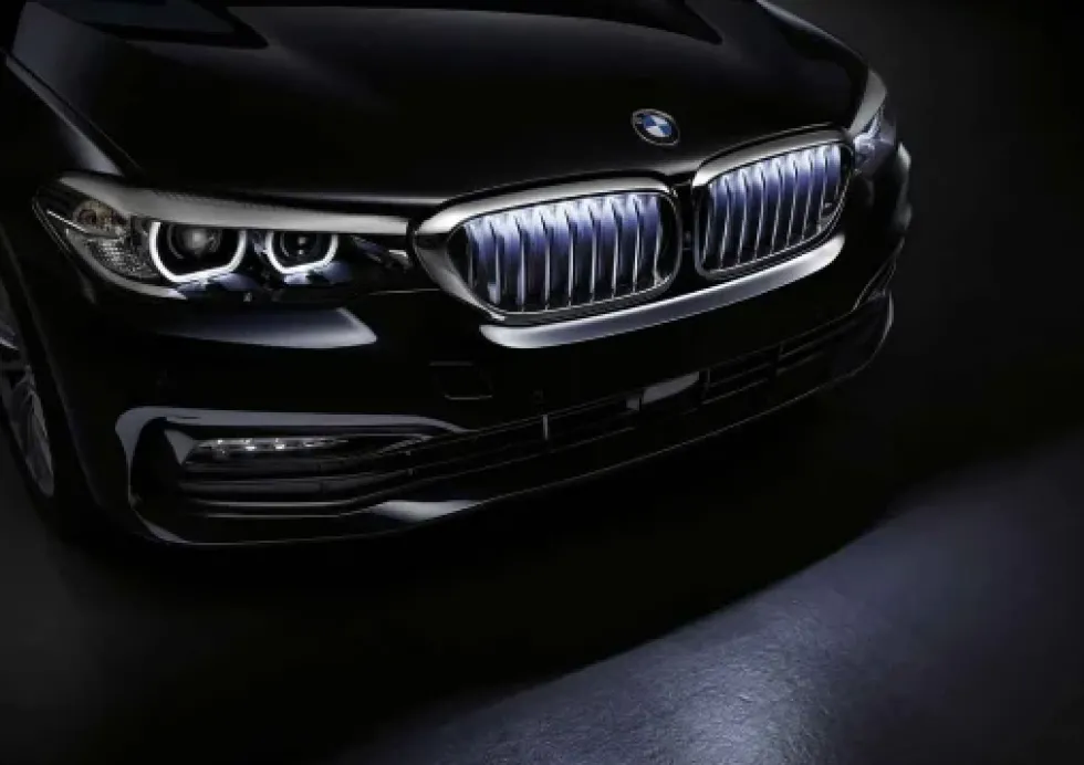 BMW M Performance Frontziergitter Iconic Glow Luxury 5er G30 G31 G38