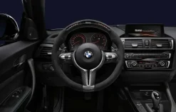 BMW M Performance Lenkrad Alcantara mit Carbonblende und Racedisplay M2 F87