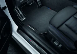 BMW M Performance Satz Fußmatten 4er G22 M4 G82