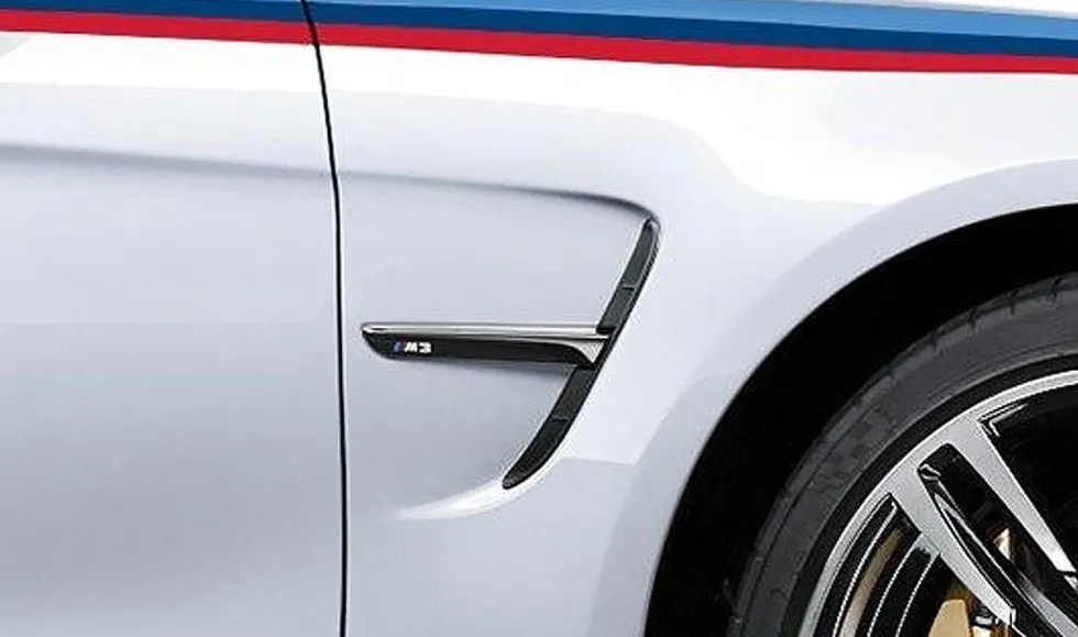 BMW M Performance Zierleiste Lufteinlass Kotflügel rechts M3 F80
