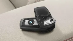 BMW Schlüsseletui Lines