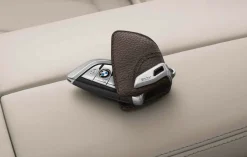 BMW Schlüsseletui mit Edelstahlspange