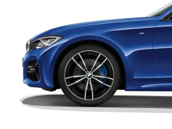 BMW Sommerkompletträder M Doppelspeiche 791 bicolor (jetblack uni / glanzgedreht) 19 Zoll RDCi 2er G42 3er G20 G21 4er G22 G23 Pirelli (Mischbereifung)