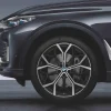 BMW Sommerkompletträder M Performance Y-Speiche 785M bicolor (jetblack matt / hochglanzpoliert) 22 Zoll RDCi X7 G07 LCI Pirelli (Mischbereifung)