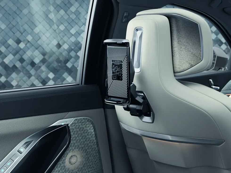 BMW Tablethalter Pro für Travel & Comfort System