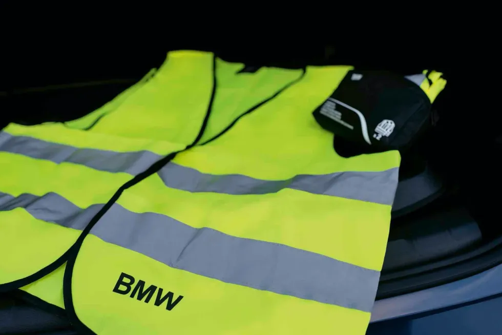 BMW Warnweste