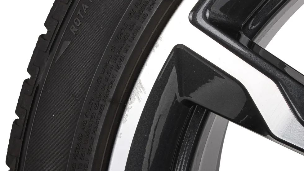 BMW Winterkomplettradsatz X3 G01 X4 G02 20 Zoll Styling 699 M Doppelspeiche