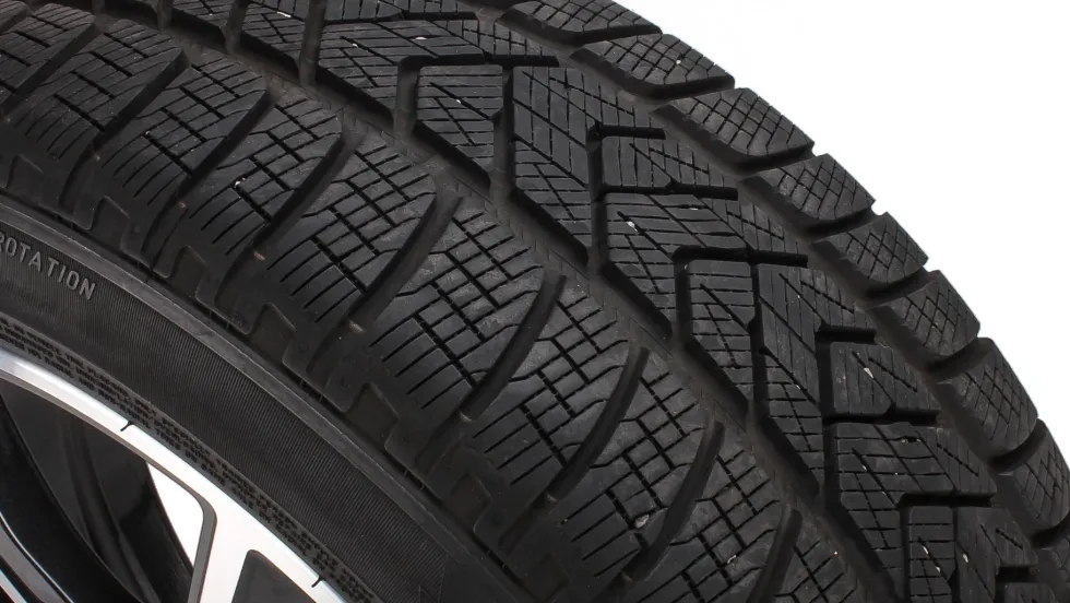 BMW Winterkomplettradsatz X3 G01 X4 G02 20 Zoll Styling 699 M Doppelspeiche