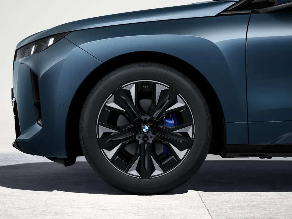 BMW Winterkompletträder M Aerodynamic 1024M bicolor (jet black uni/hochglanzpoliert) 21 Zoll RDCi iX I20 Goodyear