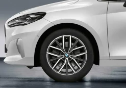 BMW Winterkompletträder M Doppelspeiche 838 bicolor (midnight grey / glanzgedreht) 18 Zoll RDCi 2er U06
