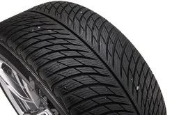 BMW Winterkompletträder M5 F90 19 Zoll Styling 705