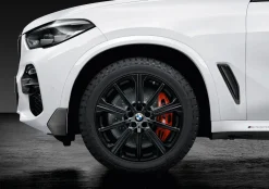 BMW Winterkompletträder M Performance Sternspeiche 748M jet black matt 20 Zoll RDCi X5 G05 LCI X6 G06 LCI Pirelli