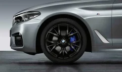 BMW Winterkompletträder M Y-Speiche 845M jet black uni 19 Zoll RDCi 5er G30 G31 Pirelli