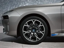 BMW Winterkompletträder Sternspeiche 905 midnight grey 20 Zoll RDCi (Mischbereifung) X3 G45 7er G70