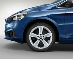 BMW Winterkompletträder Sternspeiche 478 reflexsilber 17 Zoll RDCi mit Continental Winter Contact TS 830 P* für 2er F45 F46