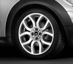 MINI Alufelge Flame Spoke 97 7J x 17 ET 48 Silber Vorderachse / Hinterachse