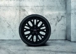 MINI Sommerkompletträder JCW Cross Spoke 506 jetblack matt 18 Zoll RDCi F56 F57 Pirelli